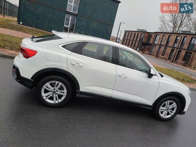 Белый Ауди Ку3, объемом двигателя 1.4 л и пробегом 43 тыс. км за 37500 $, фото 2 на Automoto.ua