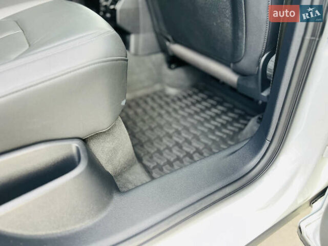 Білий Ауді Ку3, об'ємом двигуна 1.4 л та пробігом 20 тис. км за 34800 $, фото 47 на Automoto.ua