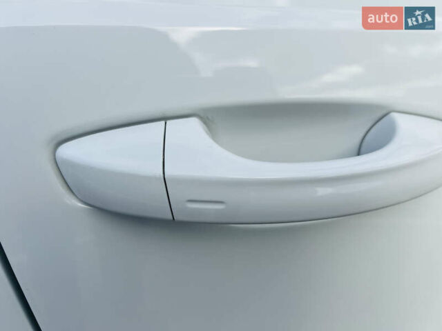 Білий Ауді Ку3, об'ємом двигуна 1.4 л та пробігом 20 тис. км за 34800 $, фото 44 на Automoto.ua