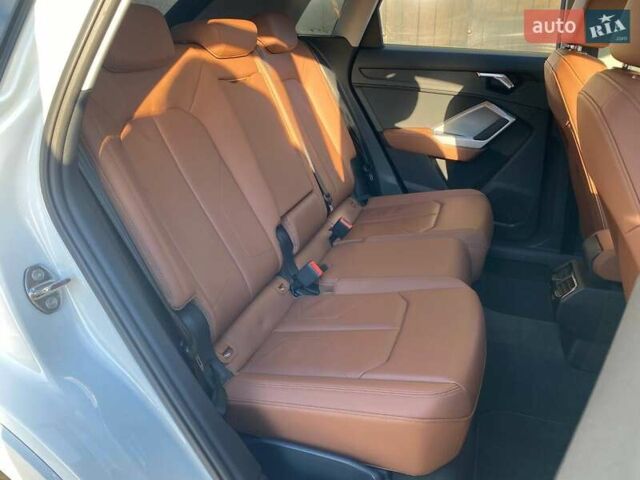 Белый Ауди Ку3, объемом двигателя 1.4 л и пробегом 46 тыс. км за 31490 $, фото 10 на Automoto.ua