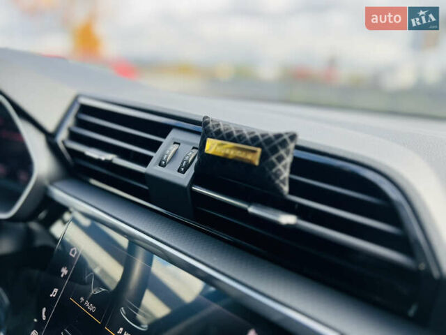 Білий Ауді Ку3, об'ємом двигуна 1.4 л та пробігом 20 тис. км за 34800 $, фото 75 на Automoto.ua