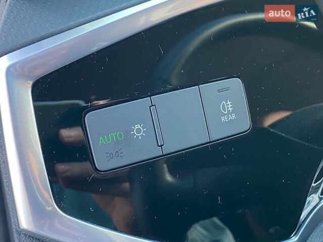 Белый Ауди Ку3, объемом двигателя 1.4 л и пробегом 46 тыс. км за 31490 $, фото 27 на Automoto.ua