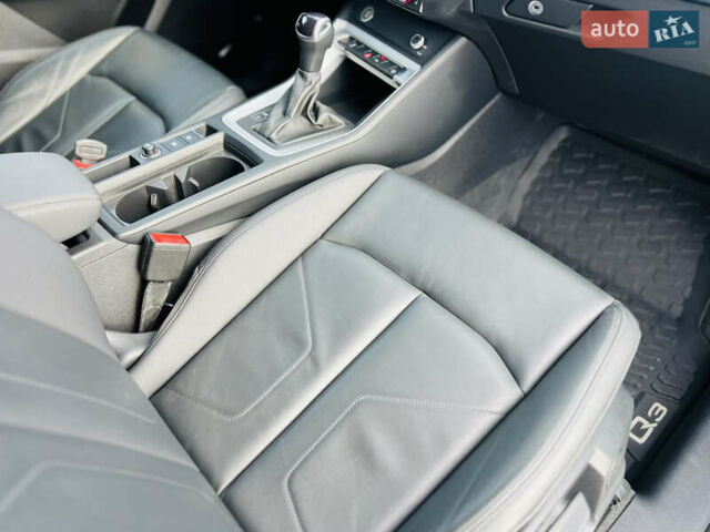 Білий Ауді Ку3, об'ємом двигуна 1.4 л та пробігом 20 тис. км за 34800 $, фото 39 на Automoto.ua