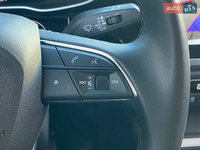 Белый Ауди Ку3, объемом двигателя 1.4 л и пробегом 46 тыс. км за 31490 $, фото 24 на Automoto.ua