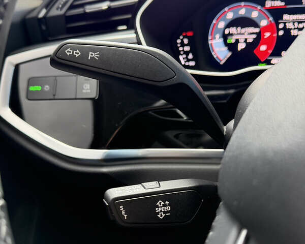 Белый Ауди Ку3, объемом двигателя 1.4 л и пробегом 46 тыс. км за 29500 $, фото 46 на Automoto.ua