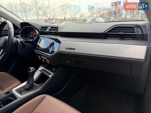 Белый Ауди Ку3, объемом двигателя 1.4 л и пробегом 46 тыс. км за 29500 $, фото 37 на Automoto.ua