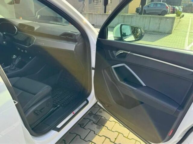 Белый Ауди Ку3, объемом двигателя 2 л и пробегом 40 тыс. км за 14660 $, фото 7 на Automoto.ua