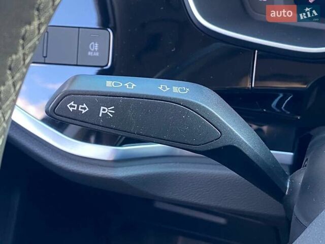 Белый Ауди Ку3, объемом двигателя 1.4 л и пробегом 46 тыс. км за 31490 $, фото 21 на Automoto.ua