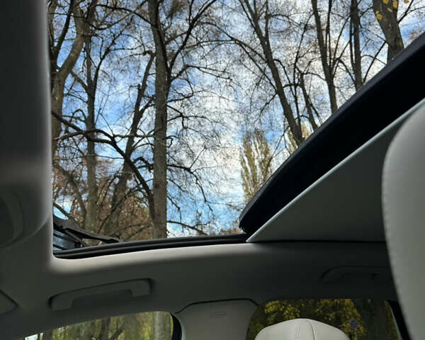 Белый Ауди Ку3, объемом двигателя 2 л и пробегом 20 тыс. км за 32500 $, фото 29 на Automoto.ua