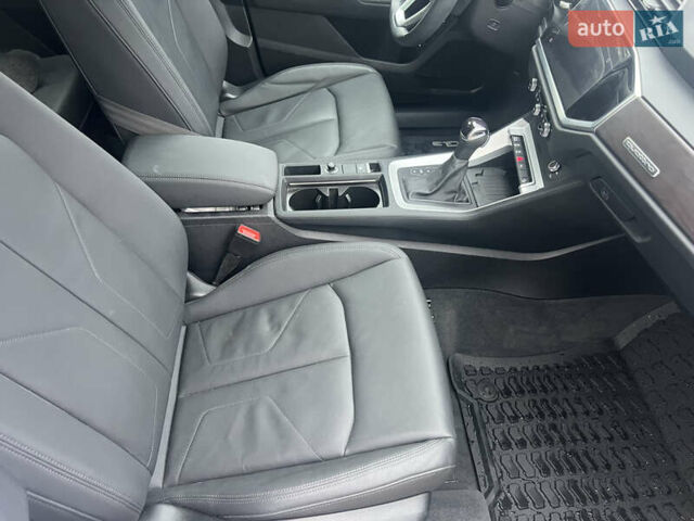 Белый Ауди Ку3, объемом двигателя 1.98 л и пробегом 16 тыс. км за 32200 $, фото 37 на Automoto.ua