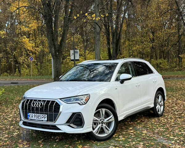 Белый Ауди Ку3, объемом двигателя 2 л и пробегом 20 тыс. км за 32500 $, фото 1 на Automoto.ua