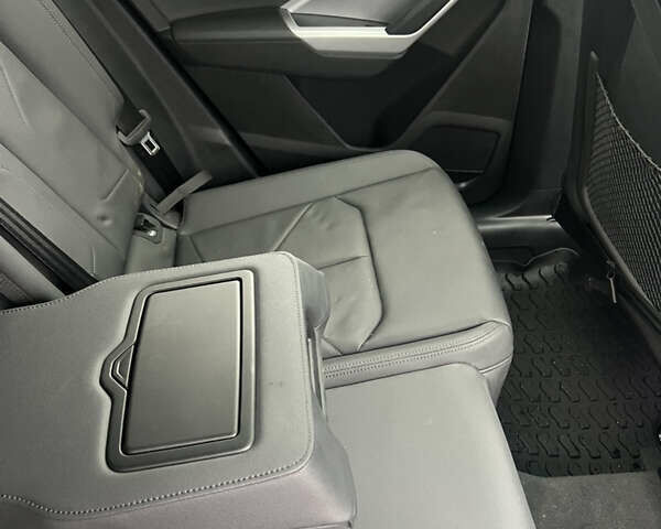 Белый Ауди Ку3, объемом двигателя 1.98 л и пробегом 16 тыс. км за 32200 $, фото 43 на Automoto.ua