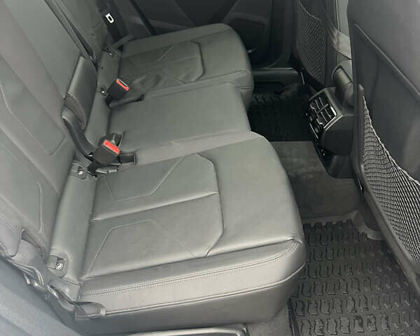 Белый Ауди Ку3, объемом двигателя 1.98 л и пробегом 16 тыс. км за 32200 $, фото 44 на Automoto.ua