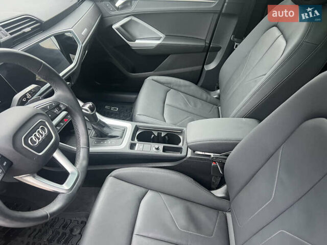 Белый Ауди Ку3, объемом двигателя 1.98 л и пробегом 16 тыс. км за 32200 $, фото 32 на Automoto.ua