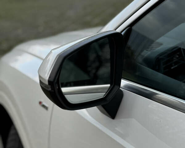 Белый Ауди Ку3, объемом двигателя 2 л и пробегом 20 тыс. км за 32500 $, фото 23 на Automoto.ua