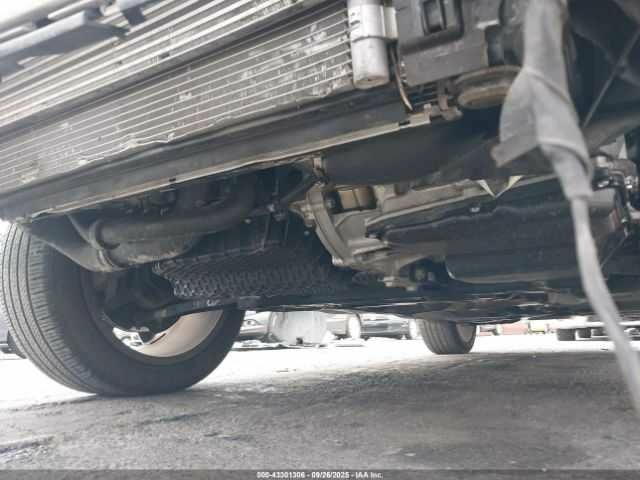 Ауди Ку3 2023 в Луцке на Automoto.ua Белый Ауди Ку3, объемом двигателя 2 л и пробегом 45 тыс. км за 9500 $, фото 17 на Automoto.ua