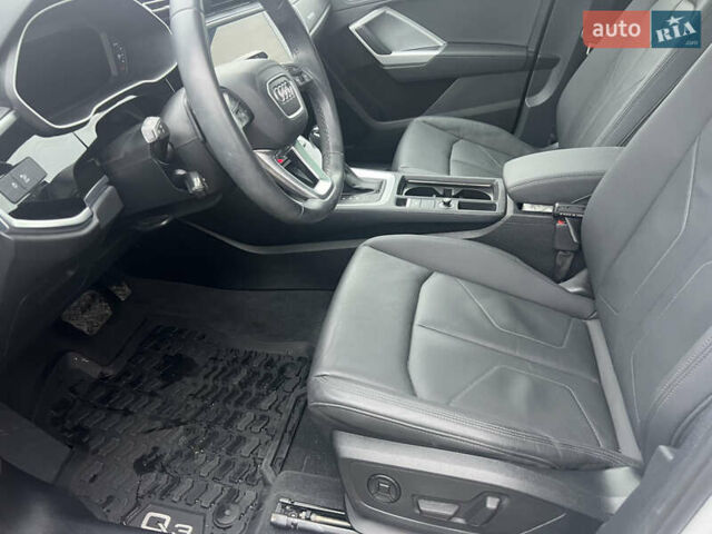 Белый Ауди Ку3, объемом двигателя 1.98 л и пробегом 16 тыс. км за 32200 $, фото 33 на Automoto.ua