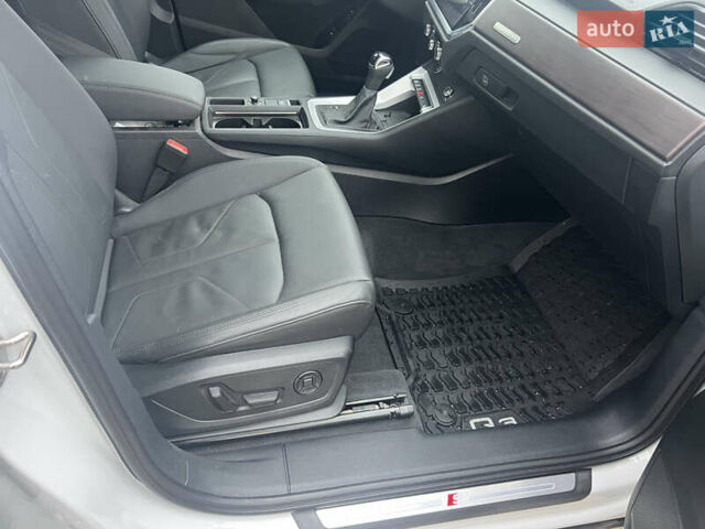 Белый Ауди Ку3, объемом двигателя 1.98 л и пробегом 16 тыс. км за 32200 $, фото 38 на Automoto.ua