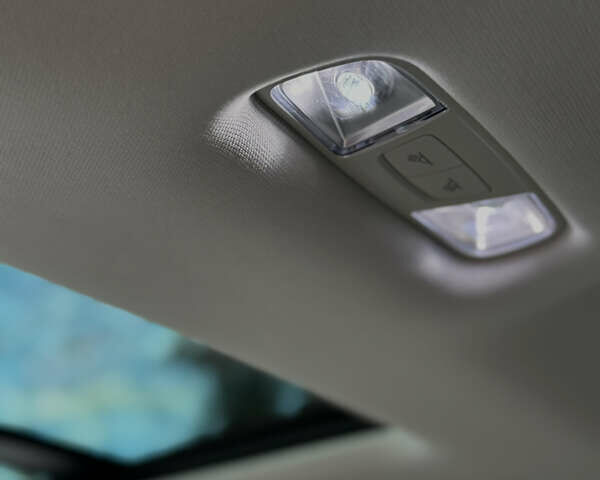 Белый Ауди Ку3, объемом двигателя 2 л и пробегом 20 тыс. км за 32500 $, фото 45 на Automoto.ua