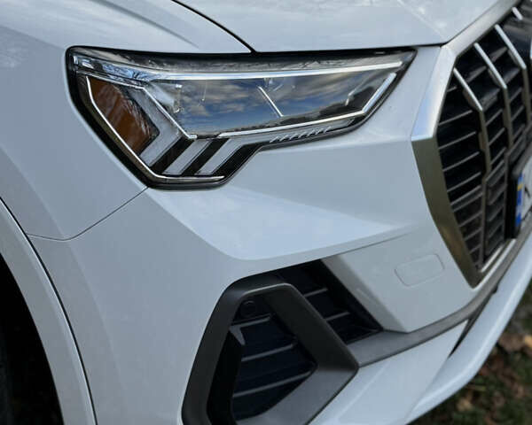 Белый Ауди Ку3, объемом двигателя 2 л и пробегом 20 тыс. км за 32500 $, фото 14 на Automoto.ua