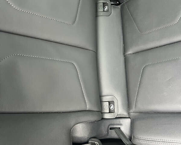 Белый Ауди Ку3, объемом двигателя 1.98 л и пробегом 16 тыс. км за 32200 $, фото 45 на Automoto.ua