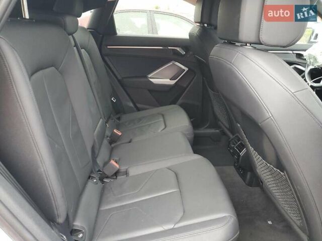 Белый Ауди Ку3, объемом двигателя 1.98 л и пробегом 38 тыс. км за 21950 $, фото 8 на Automoto.ua