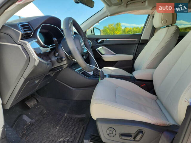 Белый Ауди Ку3, объемом двигателя 2 л и пробегом 3 тыс. км за 27000 $, фото 7 на Automoto.ua