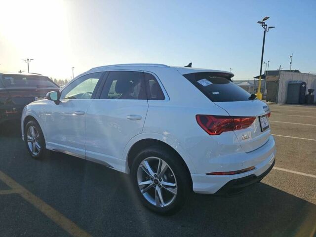 Белый Ауди Ку3, объемом двигателя 0 л и пробегом 13 тыс. км за 36200 $, фото 4 на Automoto.ua