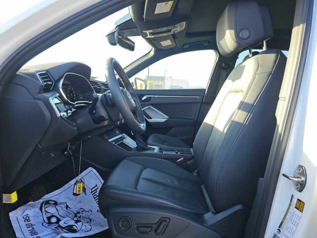 Белый Ауди Ку3, объемом двигателя 0 л и пробегом 13 тыс. км за 36200 $, фото 7 на Automoto.ua