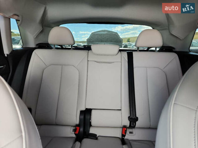 Белый Ауди Ку3, объемом двигателя 2 л и пробегом 3 тыс. км за 27000 $, фото 10 на Automoto.ua