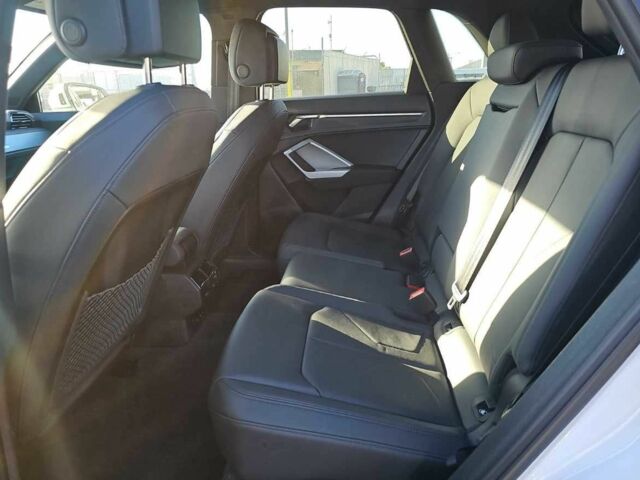 Белый Ауди Ку3, объемом двигателя 0 л и пробегом 13 тыс. км за 36200 $, фото 9 на Automoto.ua