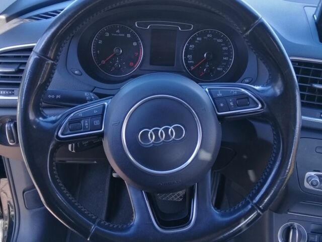 Черный Ауди Ку3, объемом двигателя 2 л и пробегом 137 тыс. км за 15000 $, фото 6 на Automoto.ua