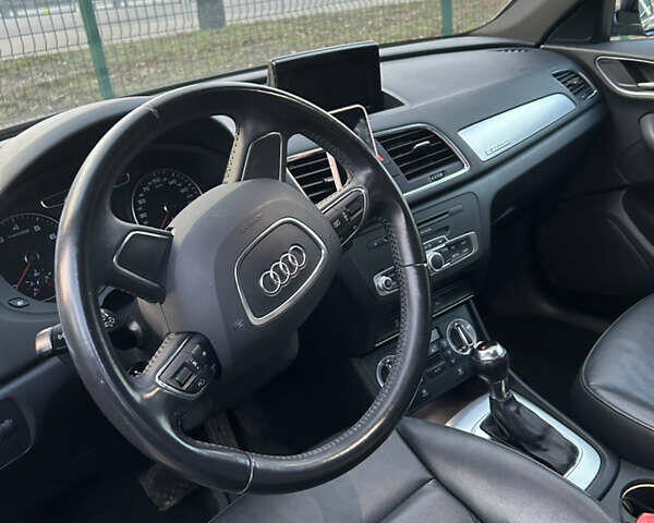 Чорний Ауді Ку3, об'ємом двигуна 1.98 л та пробігом 108 тис. км за 15700 $, фото 7 на Automoto.ua