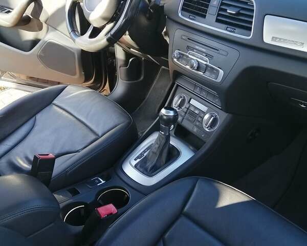 Черный Ауди Ку3, объемом двигателя 1.98 л и пробегом 137 тыс. км за 15000 $, фото 5 на Automoto.ua