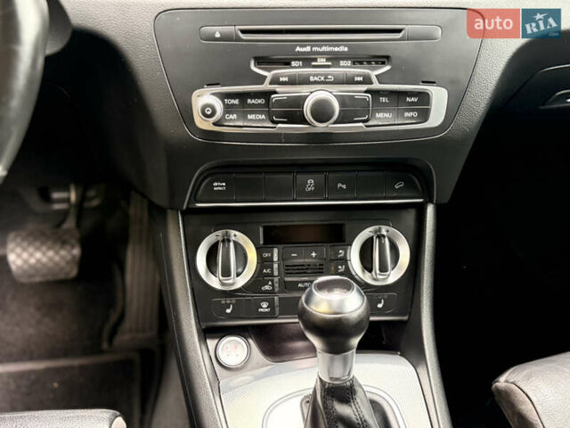 Черный Ауди Ку3, объемом двигателя 1.98 л и пробегом 90 тыс. км за 16900 $, фото 13 на Automoto.ua