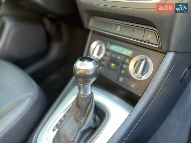 Чорний Ауді Ку3, об'ємом двигуна 2 л та пробігом 129 тис. км за 13900 $, фото 27 на Automoto.ua