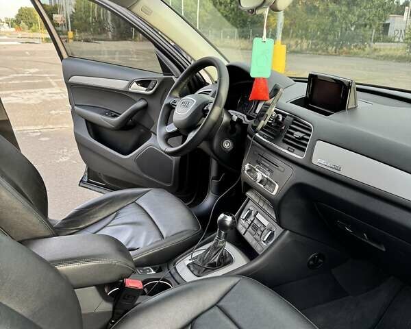 Черный Ауди Ку3, объемом двигателя 1.97 л и пробегом 254 тыс. км за 16200 $, фото 6 на Automoto.ua