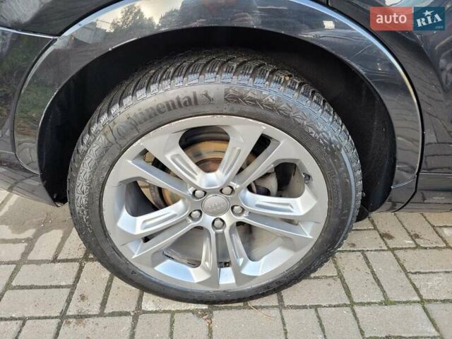 Черный Ауди Ку3, объемом двигателя 1.98 л и пробегом 155 тыс. км за 12500 $, фото 8 на Automoto.ua