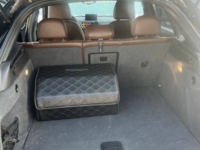 Черный Ауди Ку3, объемом двигателя 2 л и пробегом 160 тыс. км за 14350 $, фото 16 на Automoto.ua