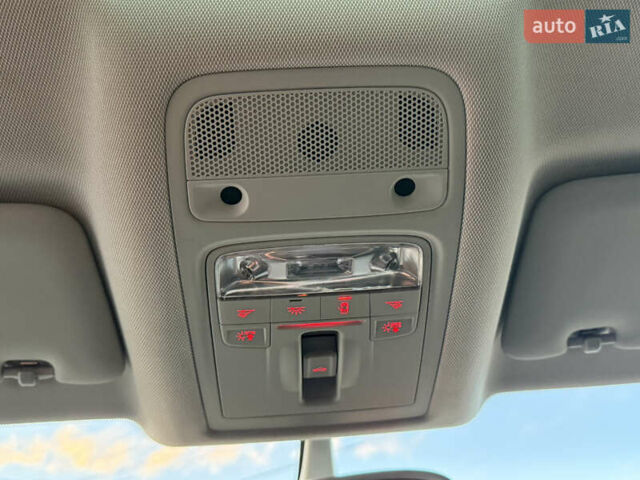 Чорний Ауді Ку3, об'ємом двигуна 2 л та пробігом 171 тис. км за 13700 $, фото 58 на Automoto.ua