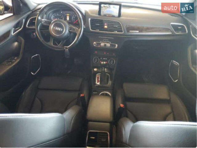 Черный Ауди Ку3, объемом двигателя 2 л и пробегом 205 тыс. км за 10500 $, фото 5 на Automoto.ua