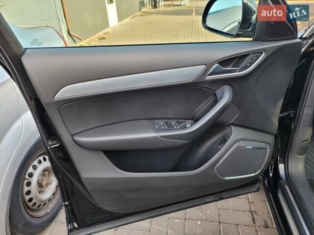 Черный Ауди Ку3, объемом двигателя 1.98 л и пробегом 155 тыс. км за 12500 $, фото 16 на Automoto.ua