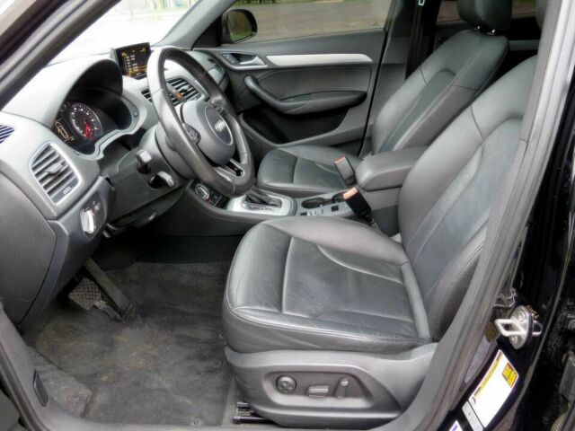 Чорний Ауді Ку3, об'ємом двигуна 2 л та пробігом 126 тис. км за 3150 $, фото 6 на Automoto.ua