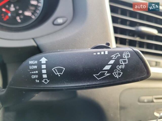 Черный Ауди Ку3, объемом двигателя 1.98 л и пробегом 155 тыс. км за 12500 $, фото 23 на Automoto.ua