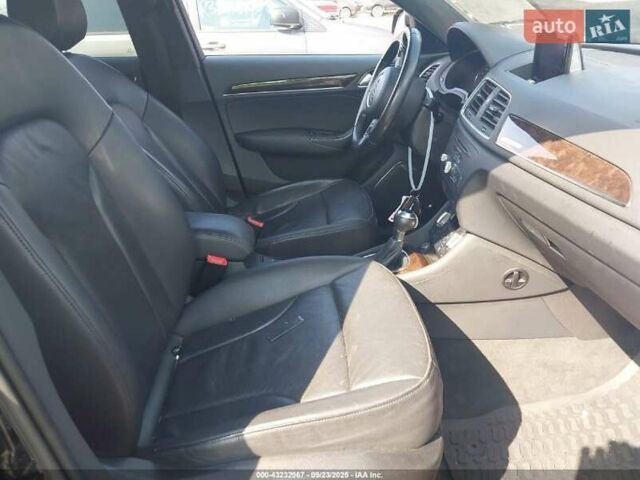 Черный Ауди Ку3, объемом двигателя 1.98 л и пробегом 126 тыс. км за 3400 $, фото 11 на Automoto.ua