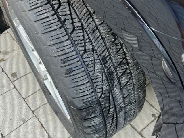 Черный Ауди Ку3, объемом двигателя 2 л и пробегом 160 тыс. км за 14350 $, фото 2 на Automoto.ua