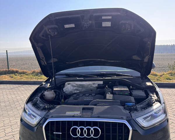 Черный Ауди Ку3, объемом двигателя 1.98 л и пробегом 89 тыс. км за 16400 $, фото 19 на Automoto.ua