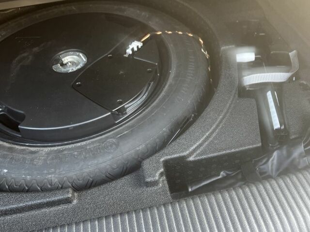 Черный Ауди Ку3, объемом двигателя 2 л и пробегом 160 тыс. км за 14350 $, фото 15 на Automoto.ua