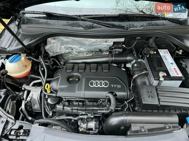 Черный Ауди Ку3, объемом двигателя 1.98 л и пробегом 193 тыс. км за 15000 $, фото 18 на Automoto.ua