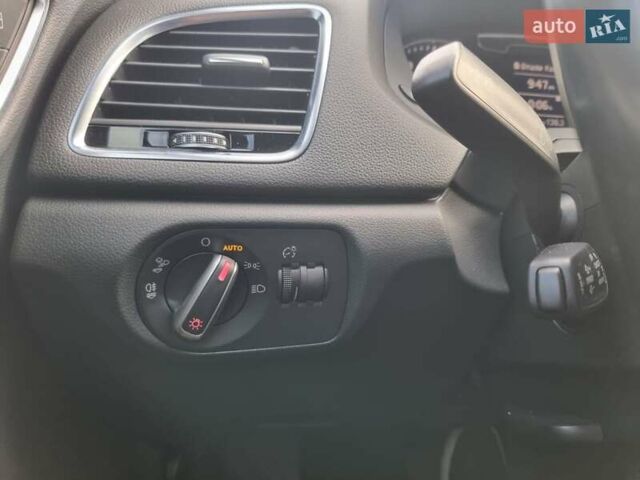 Чорний Ауді Ку3, об'ємом двигуна 1.98 л та пробігом 164 тис. км за 15300 $, фото 12 на Automoto.ua